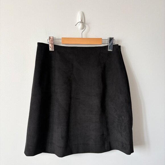 Aritzia Babaton Hopper Faux Suede Mini Skirt Black Size 12 - Picture 4 of 8